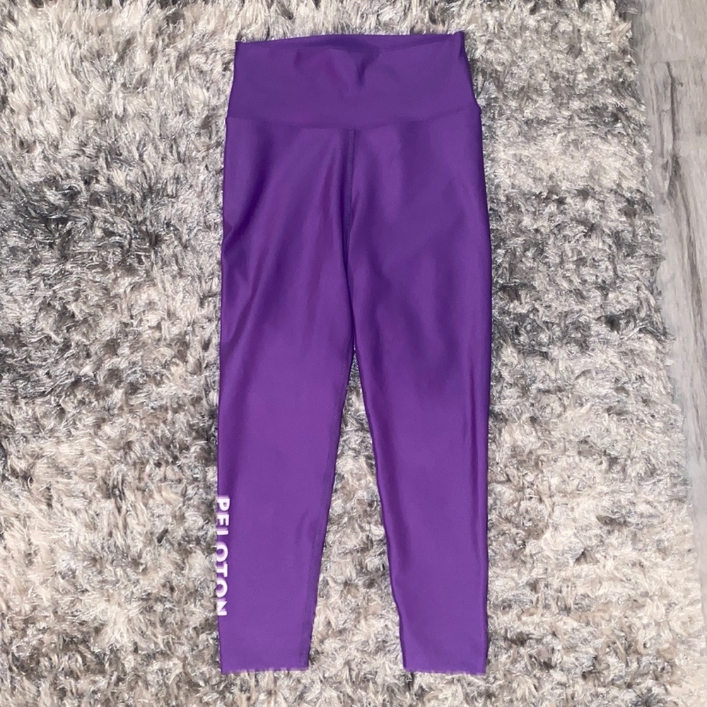 Peloton leggings size medium